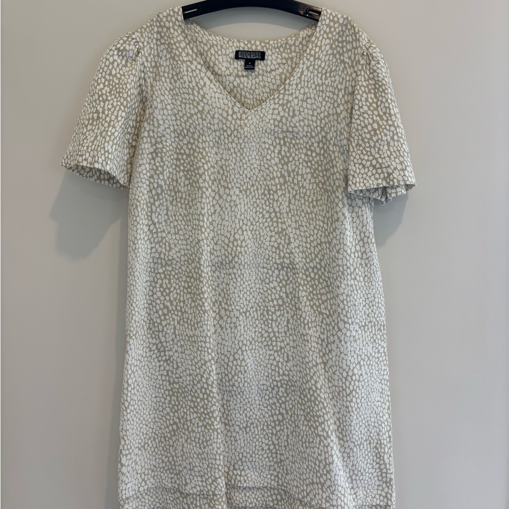Nicole Miller Neutral Speckled V-Neck Shift Linen Blend Dress